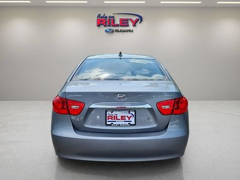 Used 2010 Hyundai Elantra GLS FWD image 4