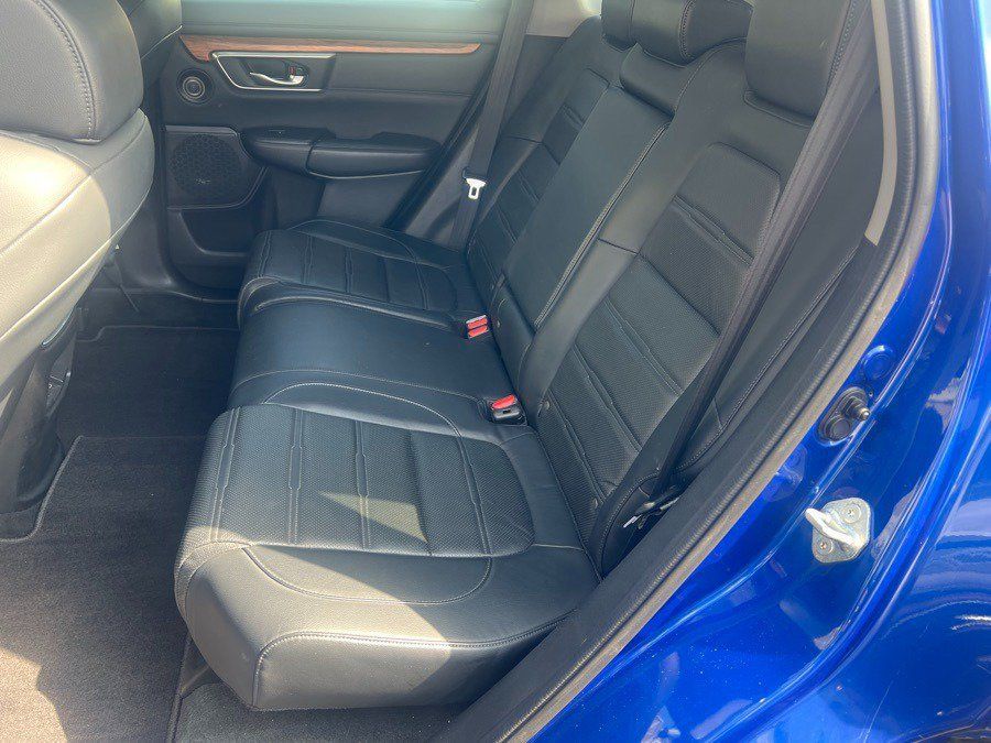 Used 2021 Honda CR-V Touring image 3