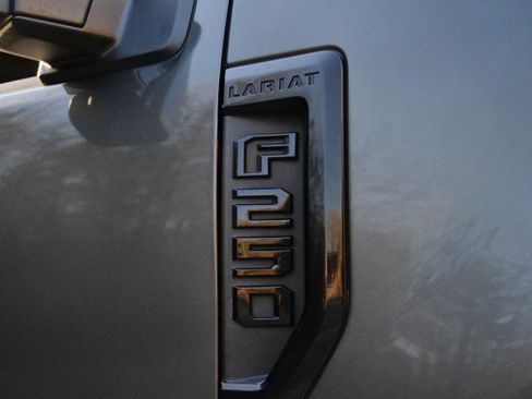 Used 2019 Ford F250 Lariat w/ Lariat Ultimate Package image 46