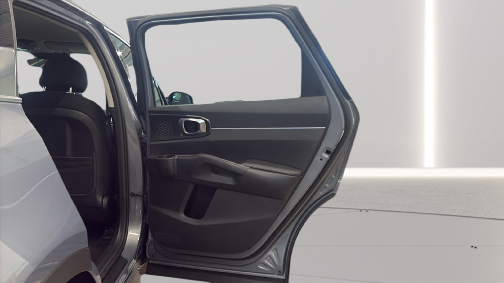 Certified 2023 Kia Sorento LX AWD/4WD image 35