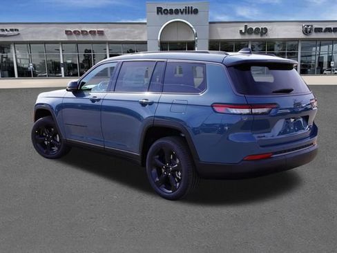 New 2026 Jeep Grand Cherokee L Limited AWD/4WD image 5