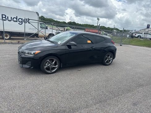 Used 2020 Hyundai Veloster 2.0 FWD image 7