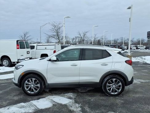 Used 2023 Buick Encore GX Essence w/ Experience Buick Package image 10