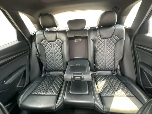Used 2023 Audi SQ5 Premium Plus w/ Premium Plus Package AWD/4WD image 15
