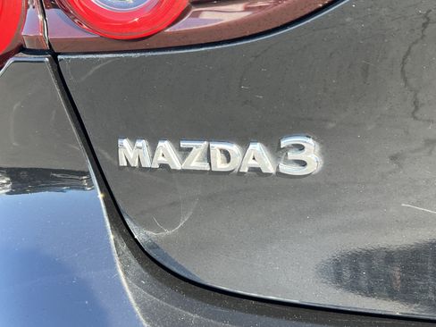 Used 2025 MAZDA MAZDA3 s Sport FWD image 9