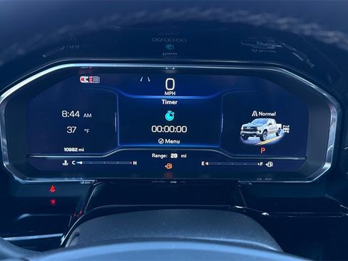 Certified 2024 Chevrolet Silverado 1500 LT Trail Boss w/ LT Trail Boss Premium Package image 30