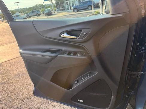 Used 2019 Chevrolet Equinox Premier AWD/4WD image 24