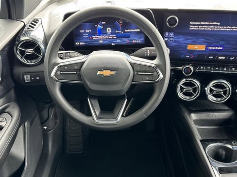 New 2025 Chevrolet Blazer EV LT image 14