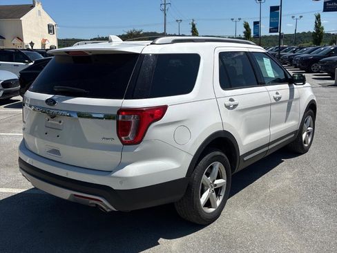 Used 2016 Ford Explorer XLT w/ Equipment Group 202A AWD/4WD image 5