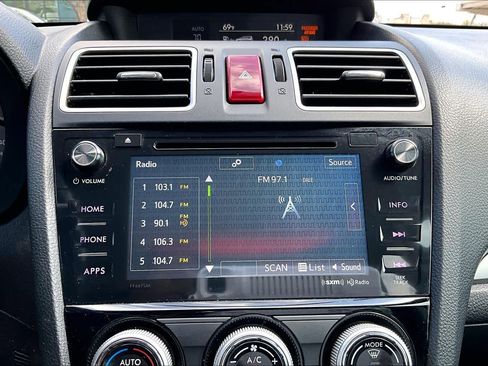 Used 2016 Subaru Forester 2.5i Limited w/ Protection Package #2 image 31