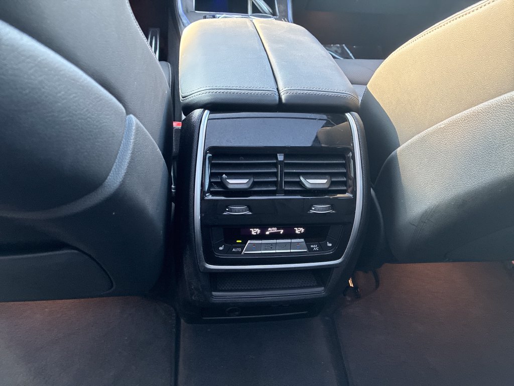Used 2025 BMW X5 xDrive40i AWD/4WD image 21