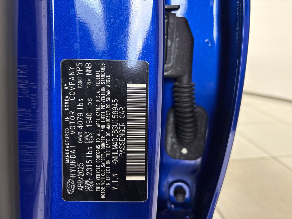 Certified 2025 Hyundai Elantra Hybrid FWD image 10
