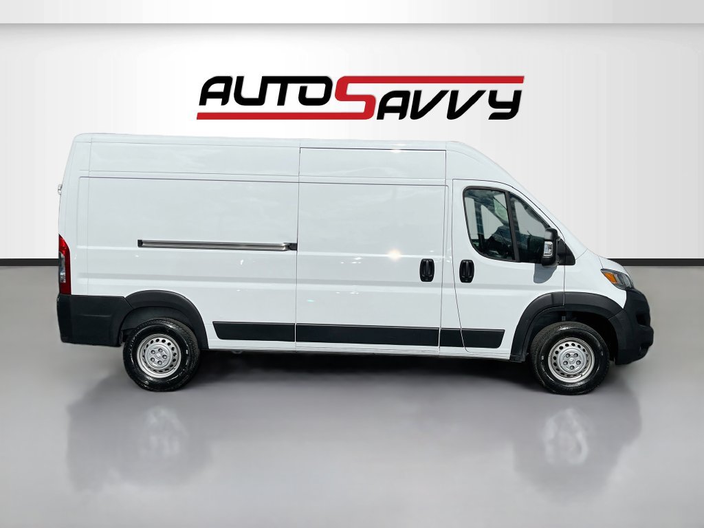 Used 2025 RAM ProMaster 2500 FWD image 8