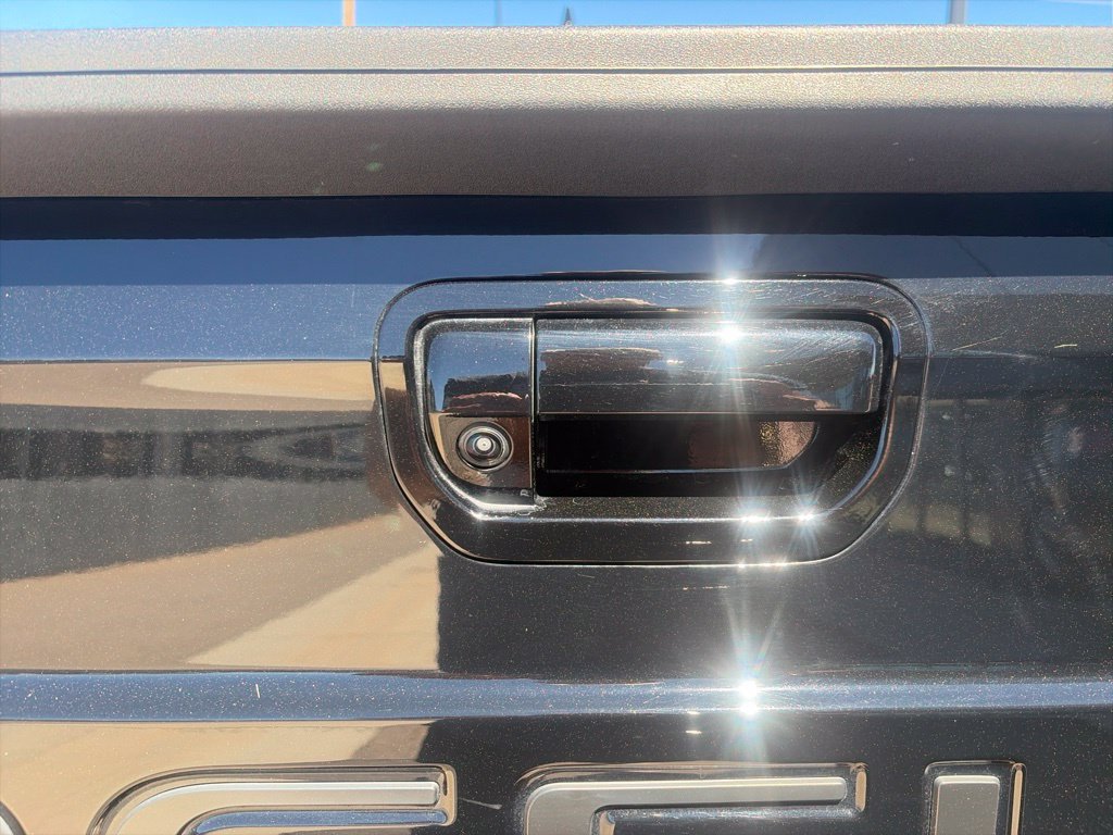 Used 2025 Honda Ridgeline Black Edition image 10