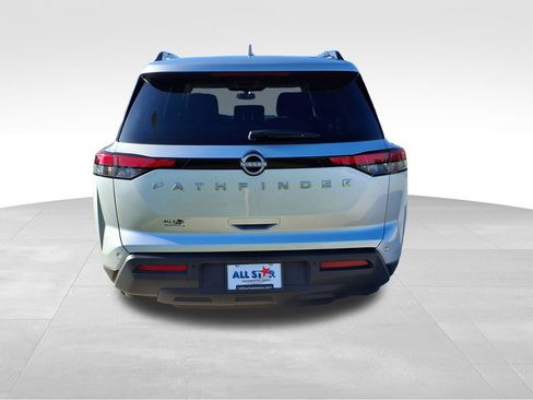Used 2025 Nissan Pathfinder SV FWD image 7
