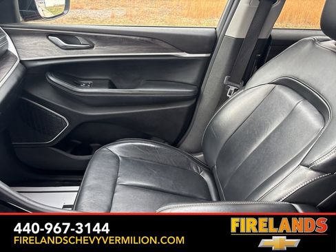 Used 2021 Jeep Grand Cherokee L Limited image 17