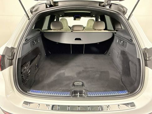 Used 2026 Mercedes-Benz GLC 300 image 28