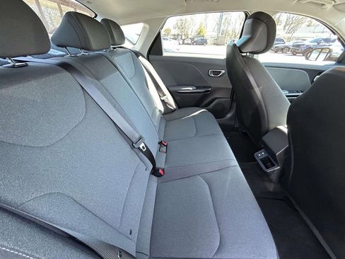 Certified 2025 Kia K4 LXS image 19