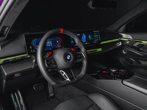 Used 2026 BMW M5 w/ Carbon Package image 40