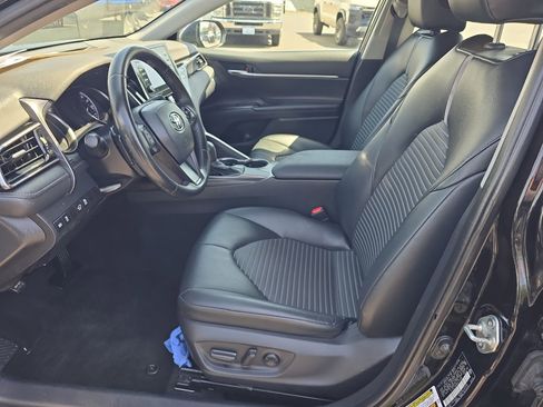Certified 2021 Toyota Camry SE FWD image 14