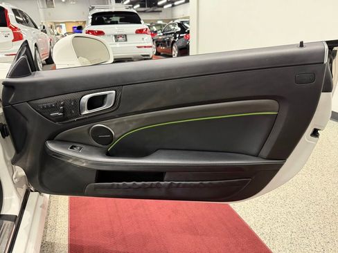 Used 2014 Mercedes-Benz SLK 250 image 27