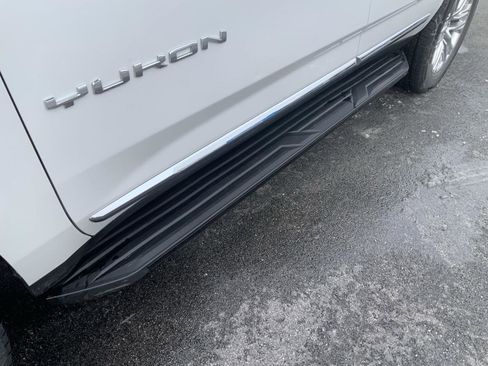 Used 2023 GMC Yukon SLT image 20