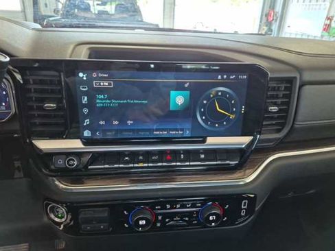 Used 2023 Chevrolet Silverado 1500 LT w/ Max Trailering Package image 8