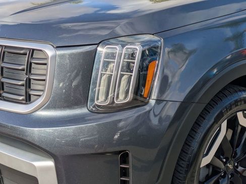 Used 2024 Kia Telluride S FWD image 9