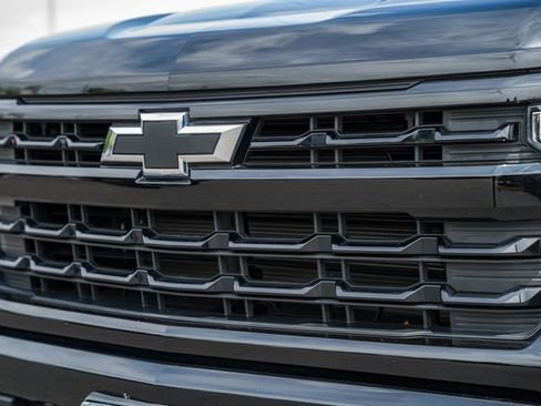 Used 2026 Chevrolet Silverado 1500 RST AWD/4WD image 10