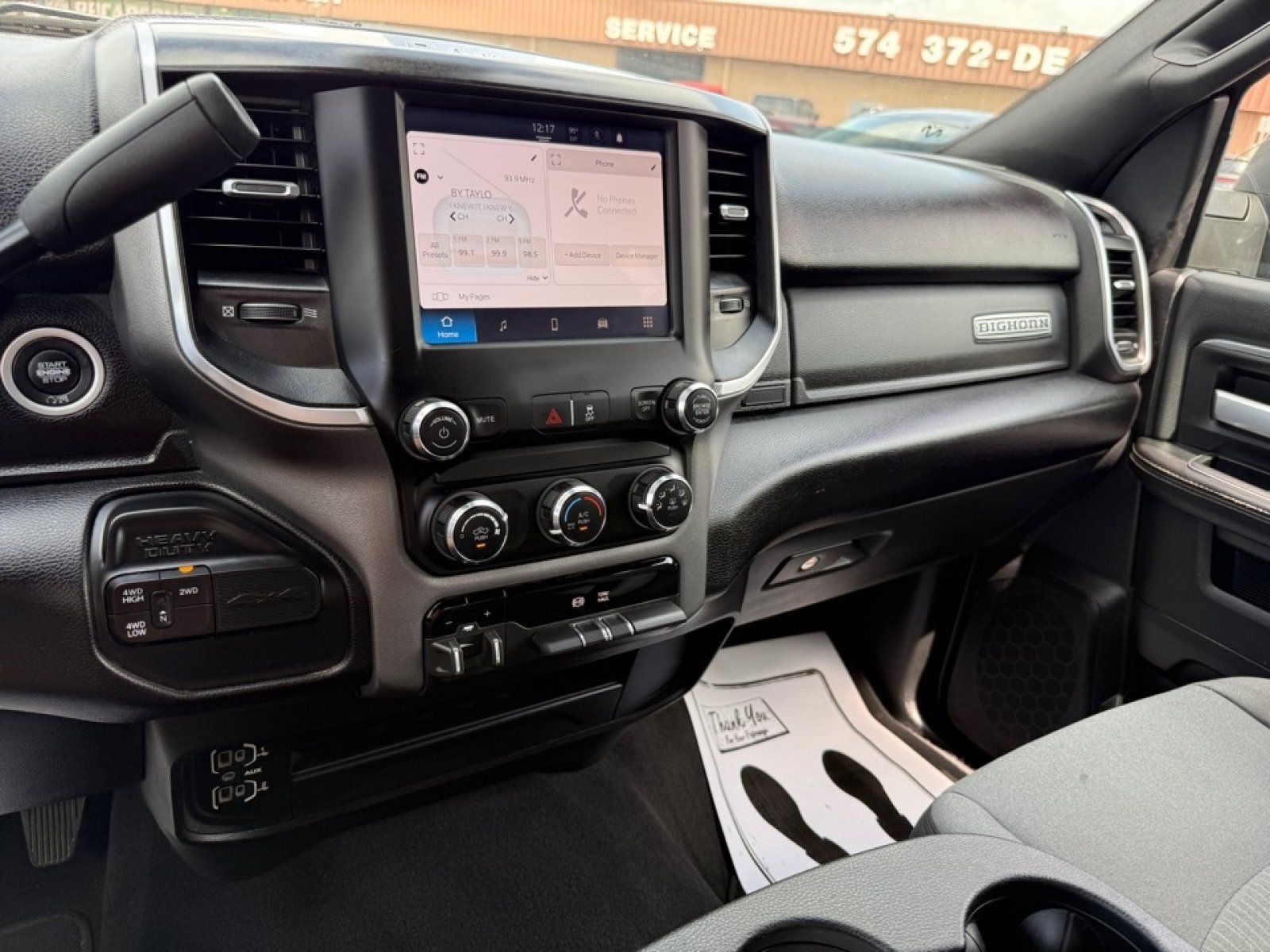 Used 2024 RAM 3500 Big Horn AWD/4WD image 11