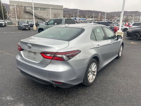 Used 2024 Toyota Camry LE image 4