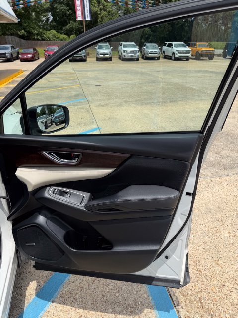 Used 2022 Subaru Ascent Touring AWD/4WD image 25