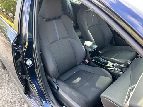 Used 2021 Toyota Corolla SE image 15