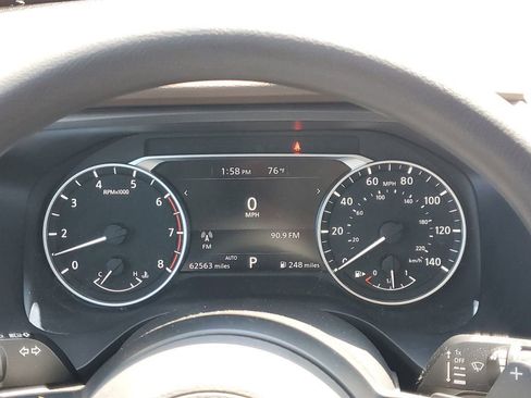 Used 2021 Nissan Rogue S AWD/4WD image 25