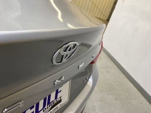 Used 2025 Toyota Camry LE FWD image 16