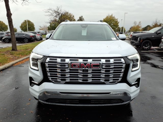 New 2027 GMC Terrain Denali w/ LPO, Floor Liner Package AWD/4WD image 12