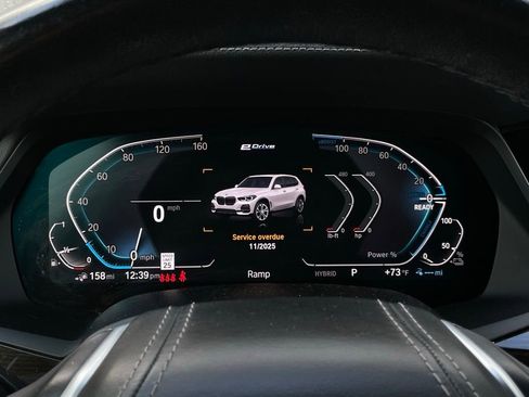 Used 2023 BMW X5 xDrive45e image 17