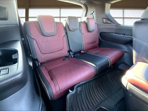 Used 2026 INFINITI QX80 Autograph w/ Premium Cargo Package image 28