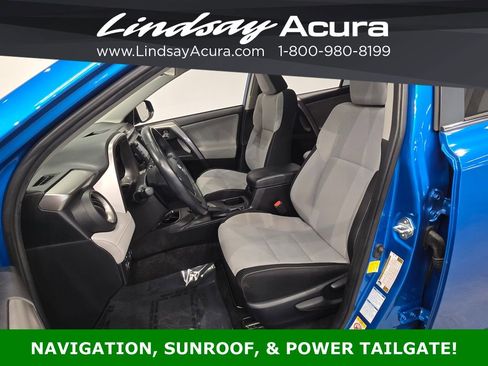 Used 2018 Toyota RAV4 XLE image 11