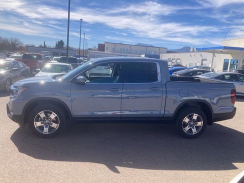 Used 2025 Honda Ridgeline RTL image 2