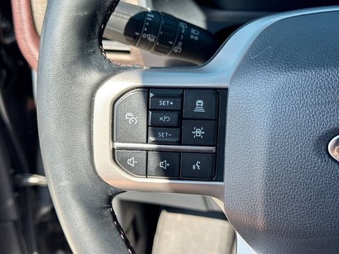Used 2024 Ford Expedition Limited AWD/4WD image 30
