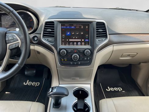 Used 2015 Jeep Grand Cherokee Limited AWD/4WD image 11