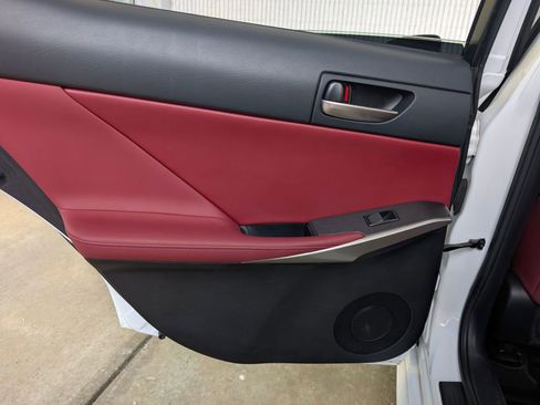 Used 2019 Lexus IS 350 350 image 25