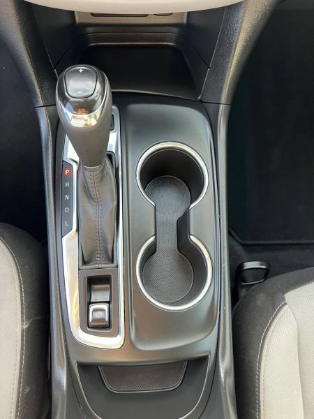 Used 2020 Chevrolet Equinox LS w/ LS Convenience Package AWD/4WD image 24
