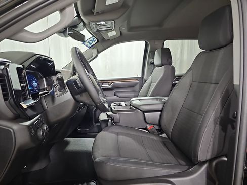 Certified 2025 Chevrolet Silverado 1500 LT image 21