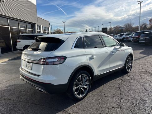 Used 2022 Lincoln Nautilus Reserve w/ Equipment Group 201A image 7