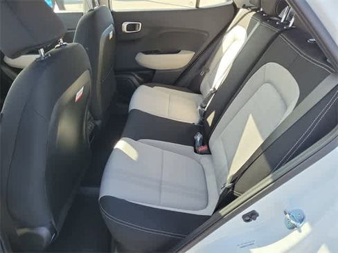 New 2026 Hyundai Venue SEL FWD image 23