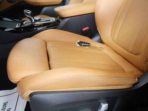 Certified 2023 BMW X3 sDrive30i w/ Premium Package image 9