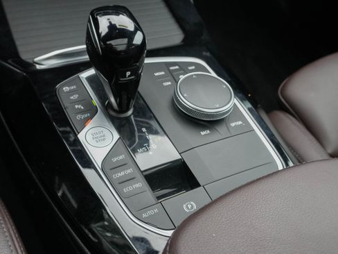 Used 2024 BMW X3 sDrive30i w/ Premium Package RWD image 21