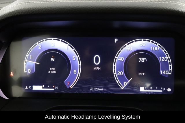 Used 2023 Jeep Grand Cherokee Limited w/ Black Appearance Package RWD image 11